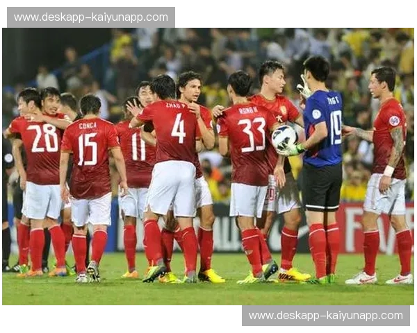 红黄对决的巅峰瞬间：恒大vs柏太阳神直播，重燃亚洲足球的狂热之魂